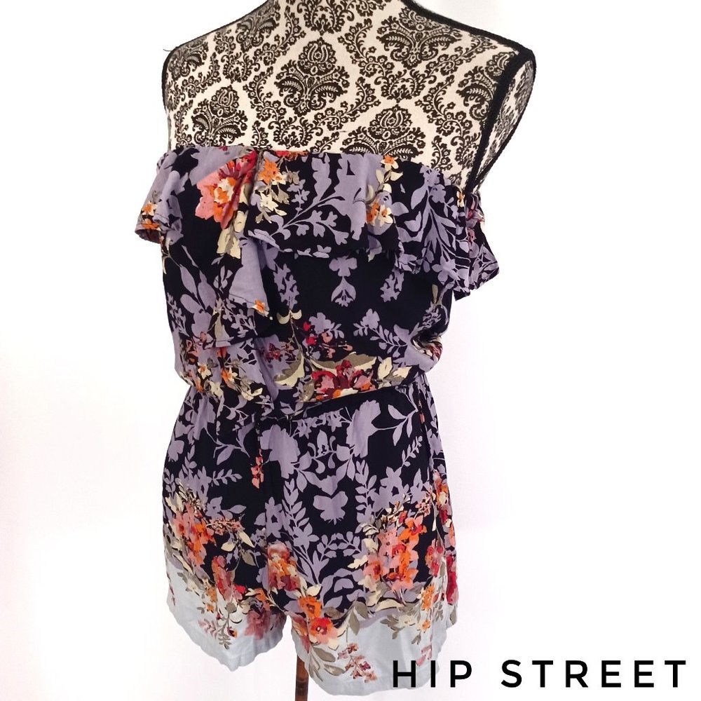 ANGIE STRAPLESS Ruffle Front Elastic Waist Floral Romper S